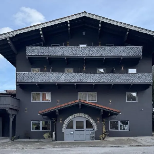 Two Brothers Inn, hotel v destinaci Pertisau