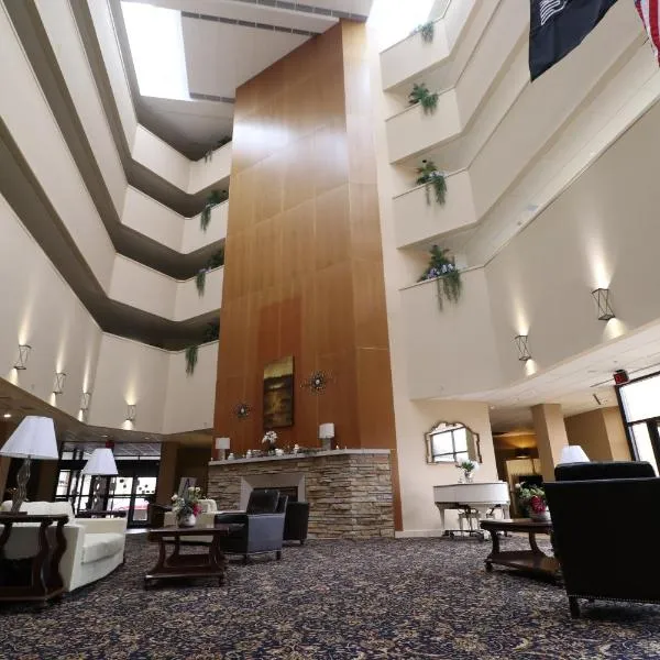 Hotel Mead Resorts & Conventions Center, hotell i Wisconsin Rapids