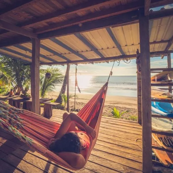 CABAÑA TELLO SURF, hotel en Nuquí