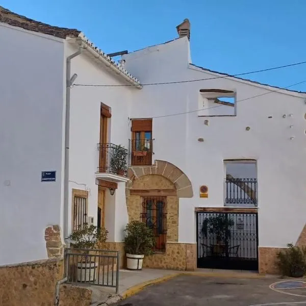 Apartamentos Ca Federo, Casa la Tía Elena, hotel em Villar del Arzobispo