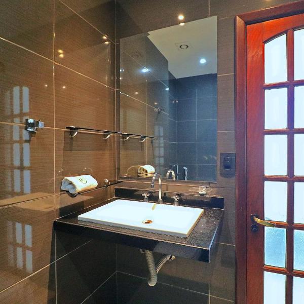 Magnifica cobertura duplex com jacuzzi e vista mar - Foto 3