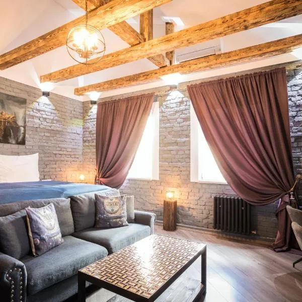 Residence IRON CUBE, hotel a Karlovy Vary