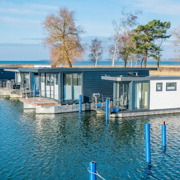 Hausboot Tiny, hotel v destinaci Sagard