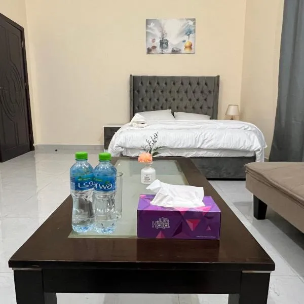 Cozy Private Studio Apartment Near Airport, hotell i Yāfūr