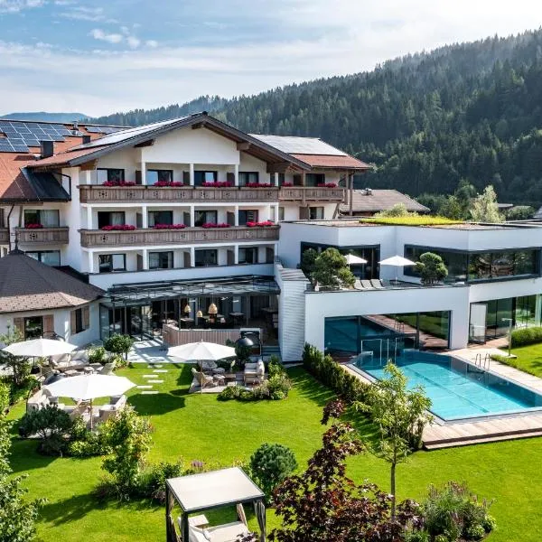Superior Hotel Alpenhof, ξενοδοχείο σε Flachau