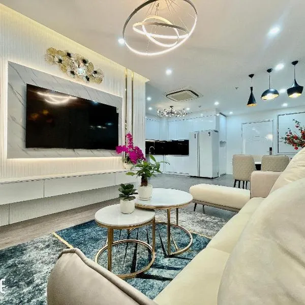 DT Happy Homes - Luxury Apartment in Vinhomes Times City, hótel í Cong Luận