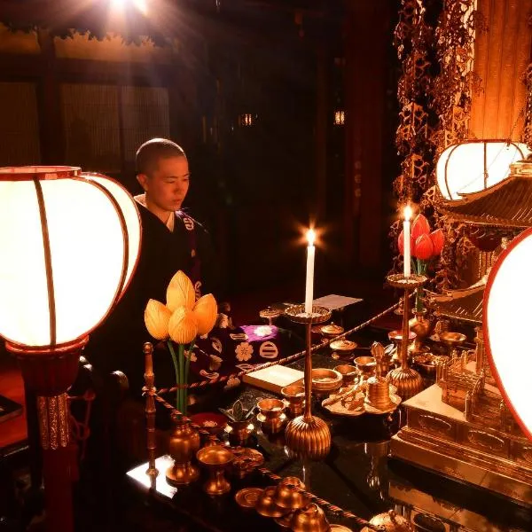 Koyasan Shukubo Yochiin, hotel v destinaci Kojasan