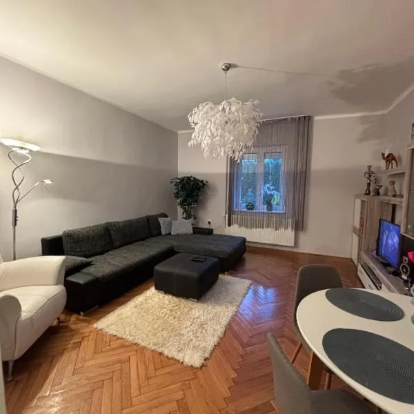 PlatánWood ComfortHome, hotel v destinaci Zalaegerszeg