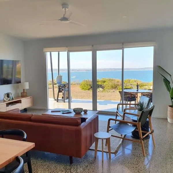 Wild Retreat - Luxury Home with Magnificent Views、Vivonne Bayのホテル