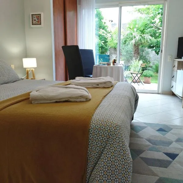 Fleurs de Cosmos, hotel ad Albi
