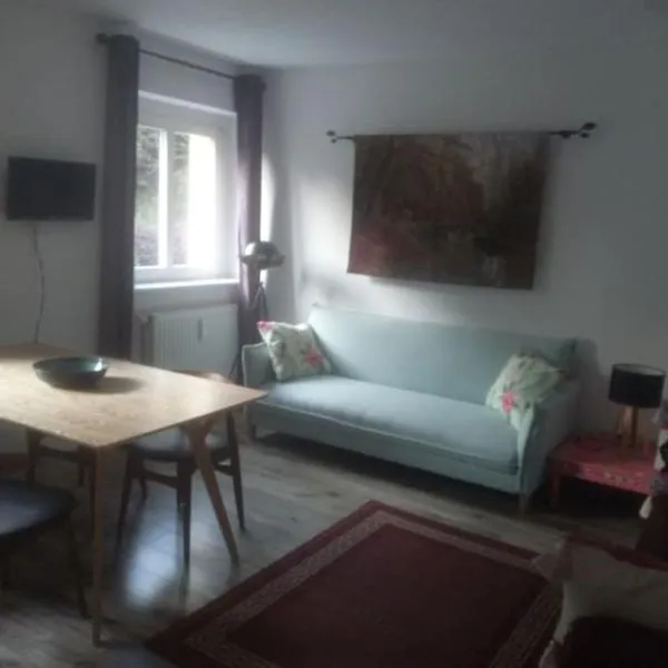 ELBENLAND SÄCHSISCHE SCHWEIZ II - Komfortable 2-Raum-Wohnung im Herzen der sächsischen Schweiz, hotel en Sebnitz