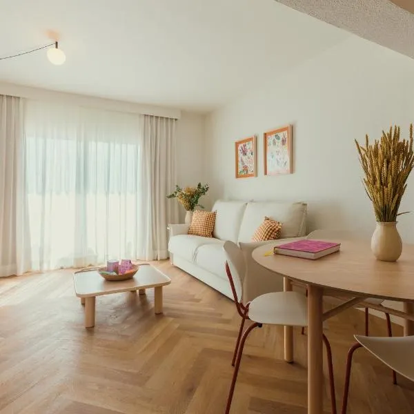 Paya Suites, hotel v destinaci Es Pujols