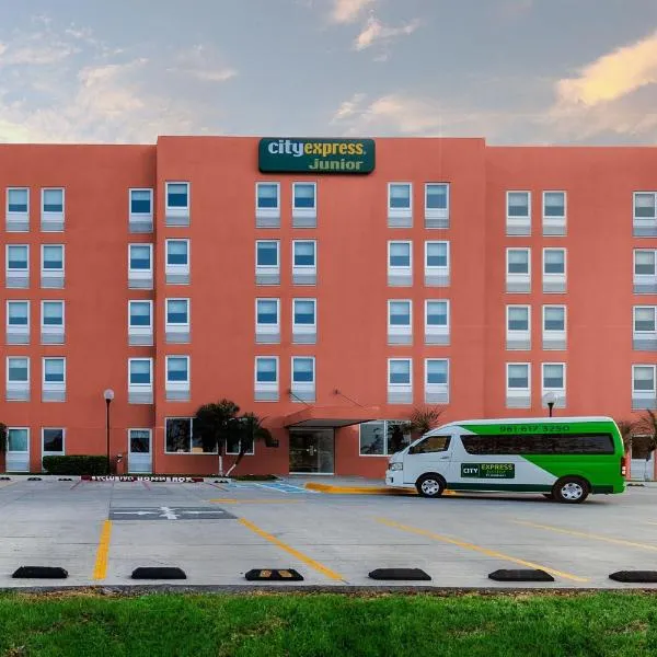 City Express Junior by Marriott Tuxtla Gutierrez Poliforum, hotel v destinaci Tuxtla Gutiérrez