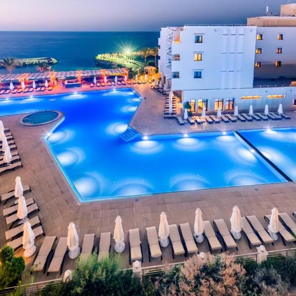 Vuni Palace Hotel & Casino & SPA: Girne'de bir otel