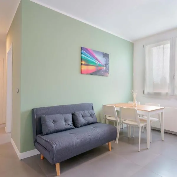 West Side Bologna Apartment by Lesdomus, hotel a Bolonya