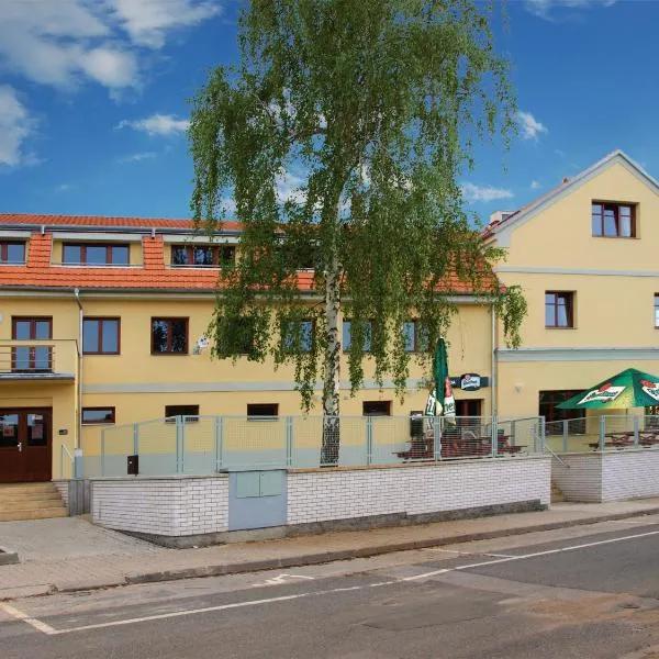 Penzion a Restaurace Simanda, hótel í Prag