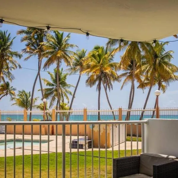 Ocean Blue Beach Apt, hotel v destinaci Luquillo
