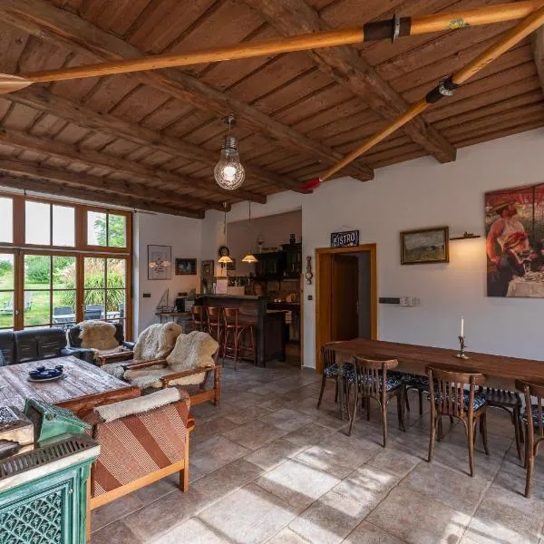 Apartmány Modrá Vrata, hotel v destinaci Stříbřec