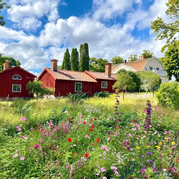Heritage-listed country cottages, hotel v destinaci Eskilstuna