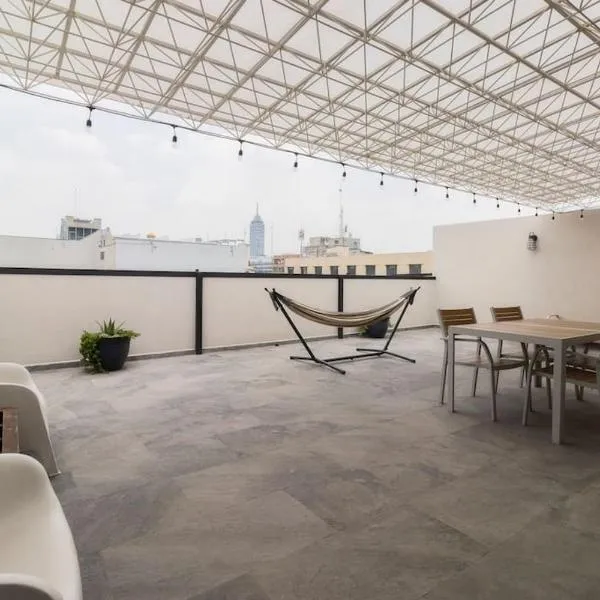 1PH Hidden gem in Centro Fits 10 private terrace, hotel v destinaci Mexico City