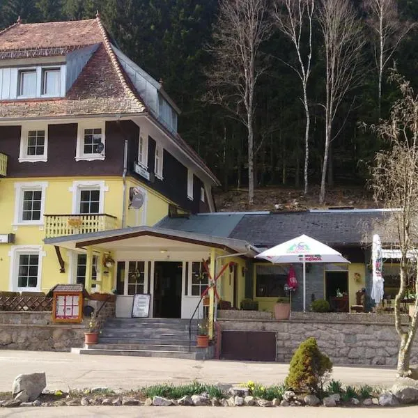 Gasthaus Hotel Löffelschmiede, hotel in Hinterzarten