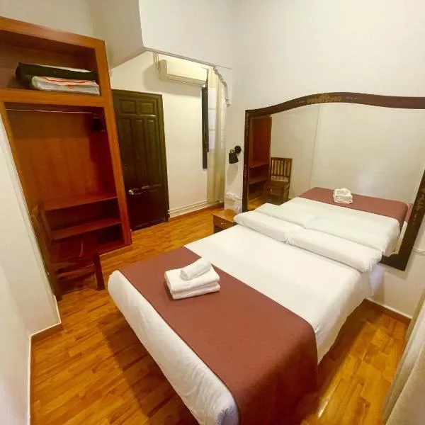 Arteaga Hostal & Baños Arabes Elvira, hotel v destinaci Granada
