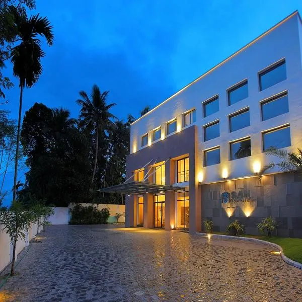 HOTEL SAN, hotel v destinaci Kollam
