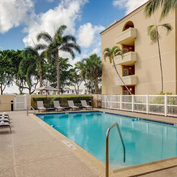 Courtyard by Marriott Fort Lauderdale North/Cypress Creek, hotel v destinácii Margate