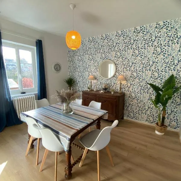 Appartement quatre couchages, 100 m plage, hotel v destinácii Blonville-sur-Mer