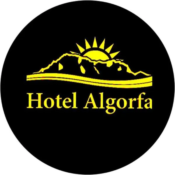 Hotel Algorfa, hotel v destinaci Castillo de Montemar