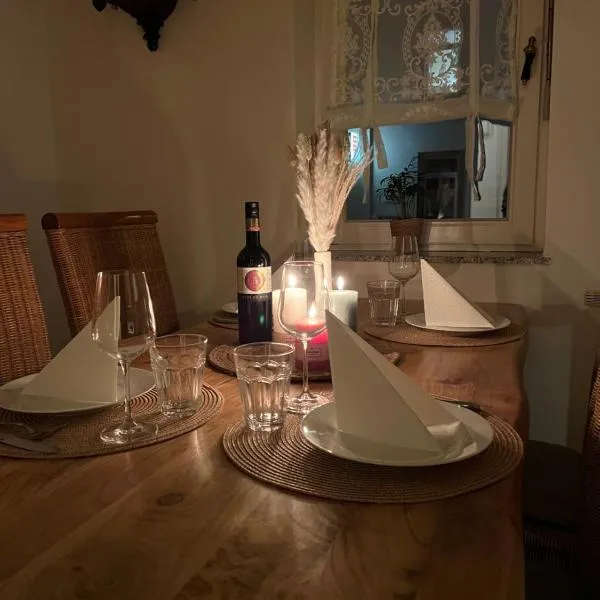 Exklusive 2 Zimmerwohnung im nostalgischen Stil nahe der Limburger Altstadt, hotel v destinaci Limburg an der Lahn