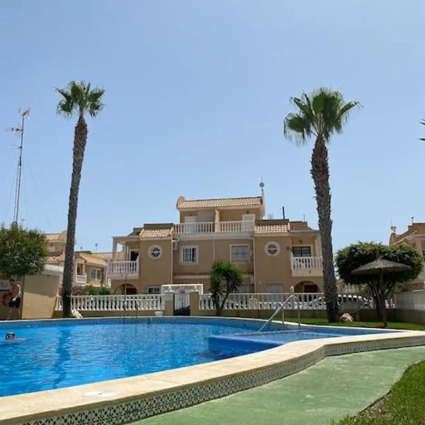 Sol Beach, Cabo Roig, hotel i Orihuela