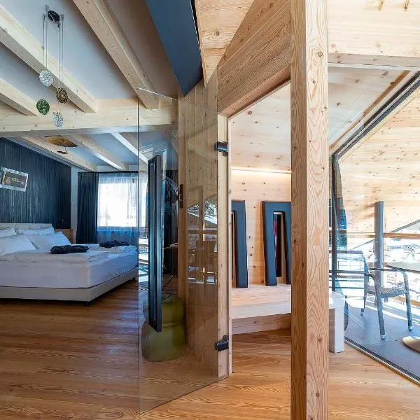 Locanda degli Artisti Art Hotel, hotel v destinaci Canazei