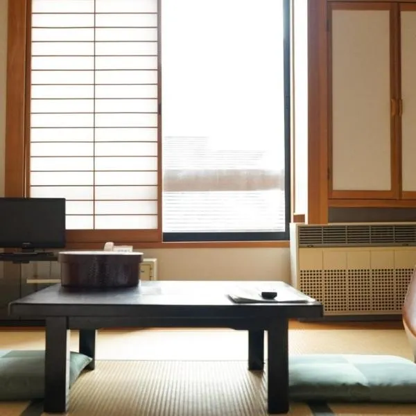 Nakanoyu Onsen Ryokan - Vacation STAY 15670v, hotel v destinaci Macumoto