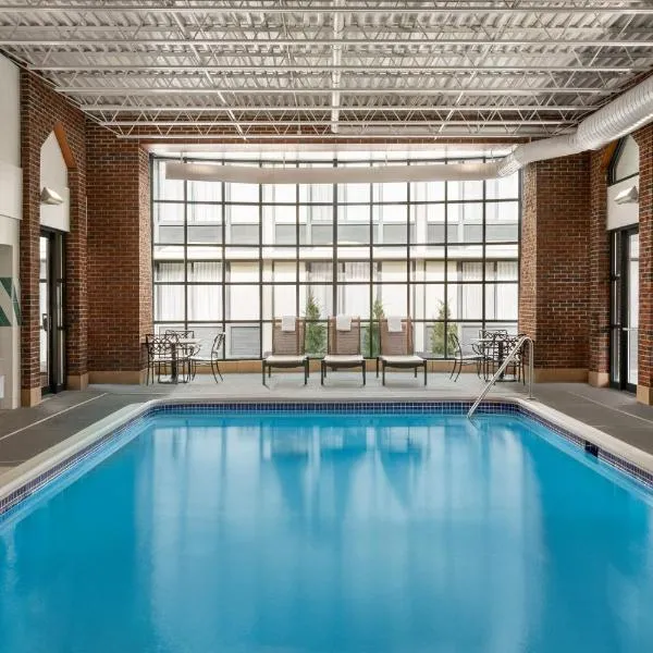 Holiday Inn Saratoga Springs by IHG, hotel v mestu Saratoga Springs