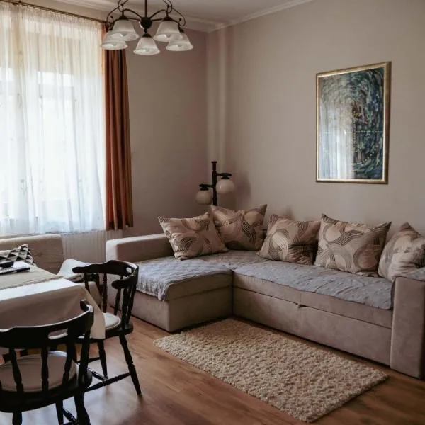 Dobay Apartman Gyula, hotel v destinaci Gyula