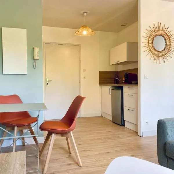 Appartement proche Centre-ville- Fibre, hotel in Saint Lo