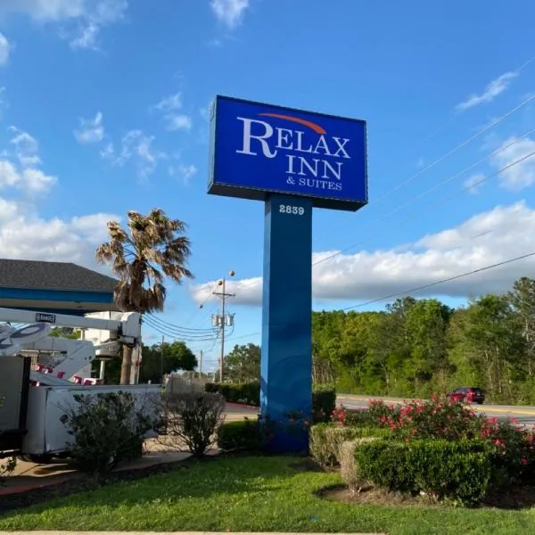Relax Inn & Suites, hotel em Angleton