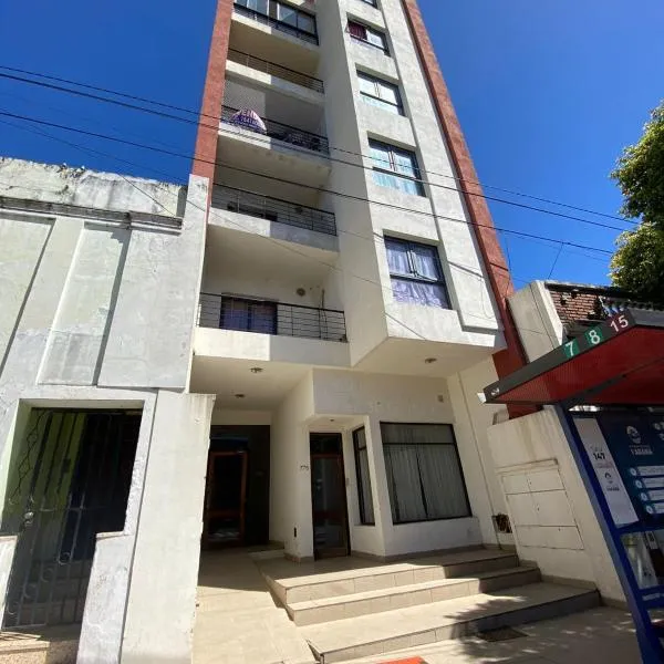 DEPARTAMENTO EN PARANÁ ZONA CENTRO, hotel a Paraná