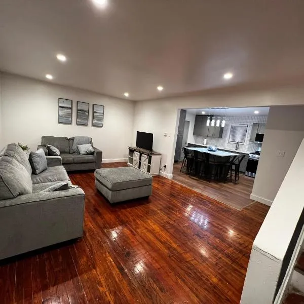 Spacious 3 BR Ewing Home -Quiet, hotel v destinaci Trenton