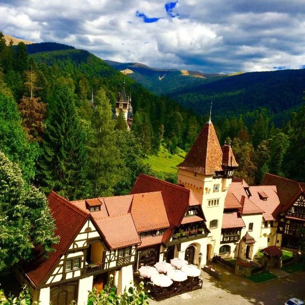 Complex La Tunuri - Vila Economat, hotelli kohteessa Sinaia