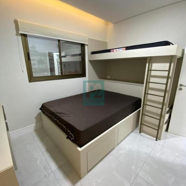 Apartamento novo,uma quadra praia de Bombas com piscina aquecida - Foto 2