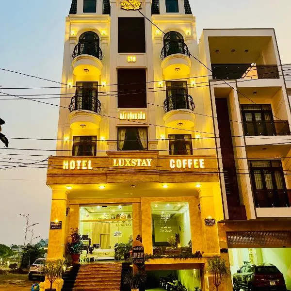 Hotel Luxstay: Plây Ku şehrinde bir otel