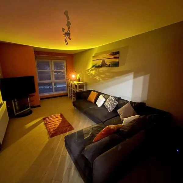 Cosy Beachside Apartment With Quick City Access, hotel in Aberdeen