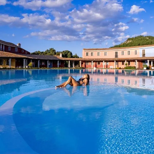 ECO HOTEL ORLANDO Sardegna, hotel v destinaci Villagrande Strisaili
