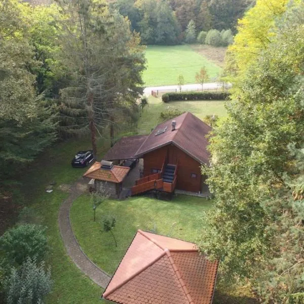 Vrata Plešivice, hotel Prhoč városában