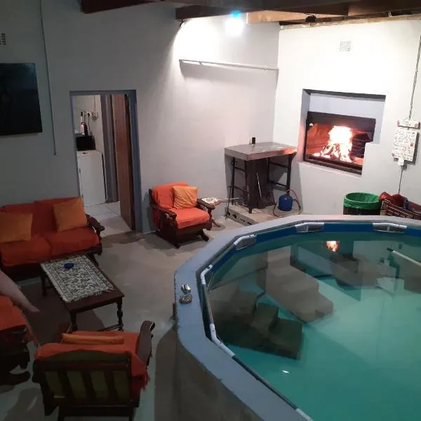 MJ's Self Catering, hotel in Wolseley
