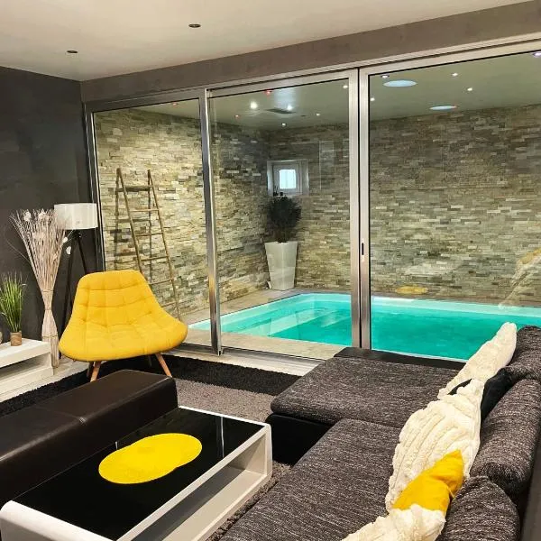 Appartement Standing piscine intérieur privatisée ., hotel v destinaci Mutzig