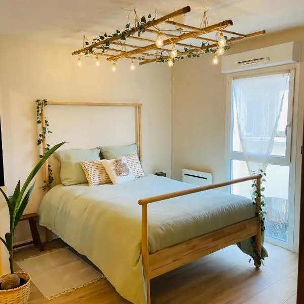 appartement paradise tropical, hotel v destinácii Juvignac