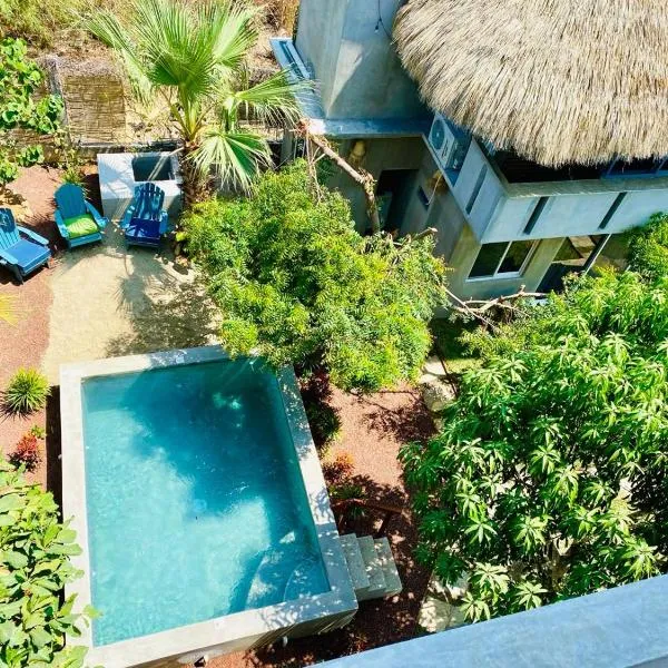 Casa Real Quetzalcóatl, hotel in Puerto Escondido